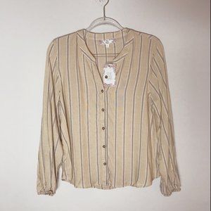 NWT Pink Rose Stripe Button Up Beige Longsleeve To